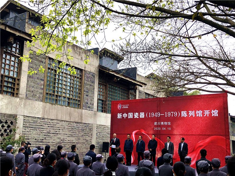 樊建川：刚建好新中国瓷器馆，又想建个新中国抗疫馆