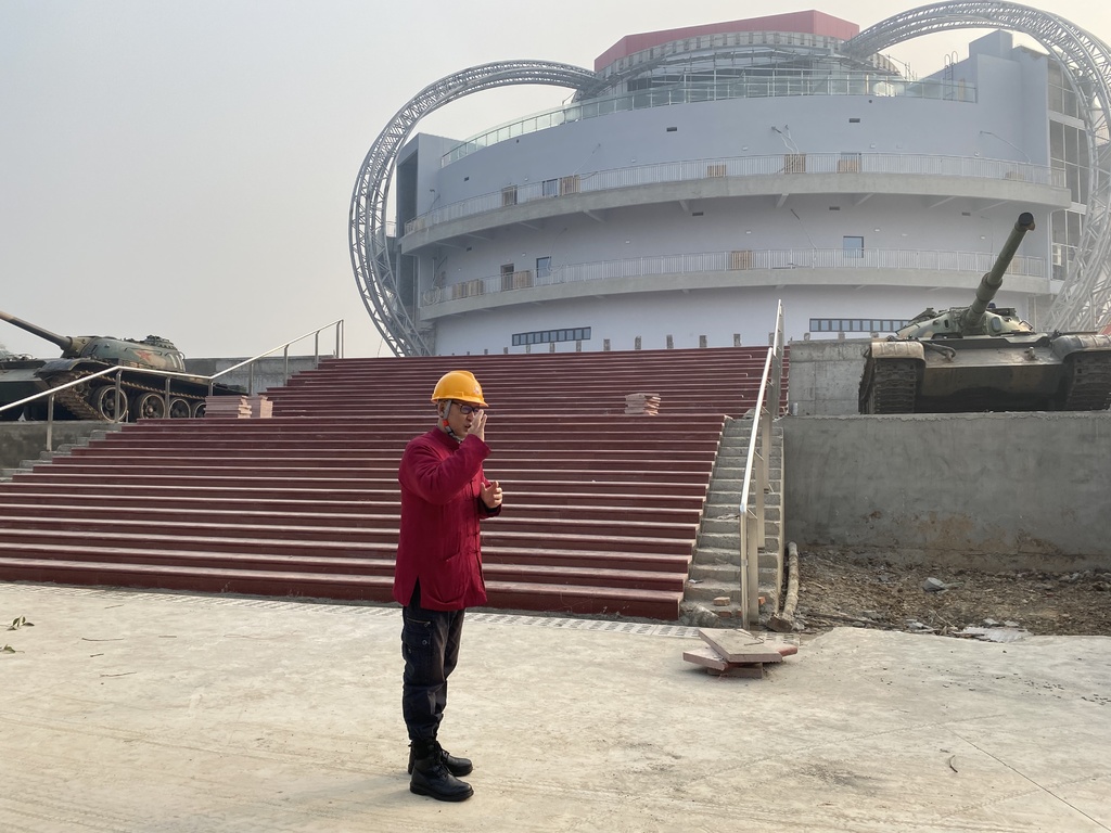 新春走基层| 樊建川投两亿多元建起最大一个展馆，礼赞百年奋斗