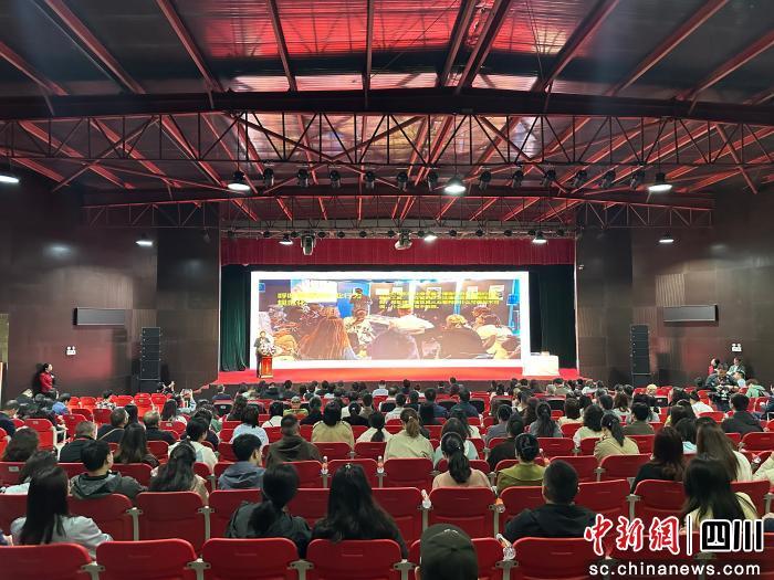 西南博物馆联盟2026年会暨建川博物馆第十六届近现代藏品交流会开幕